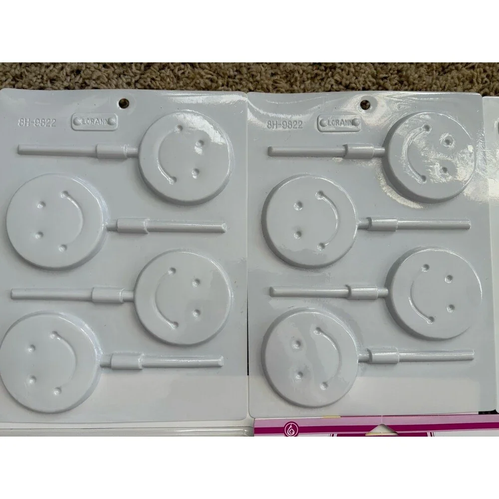 LOT 15 LorAnn Gourmet Plastic Lollipop Molds Ideal For Hard Candy & Chocolates